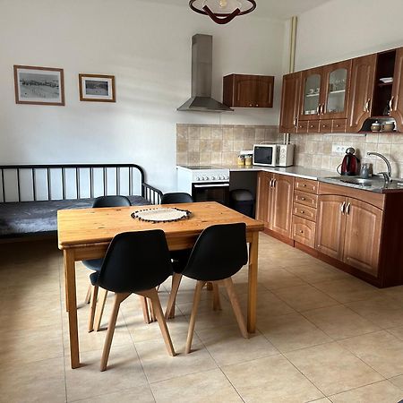 Apartman Aneta Nove Mesto Na Morave Exterior foto